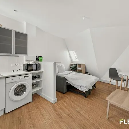 Spacious In The Heart Of 2nd Arrondissement Apartment